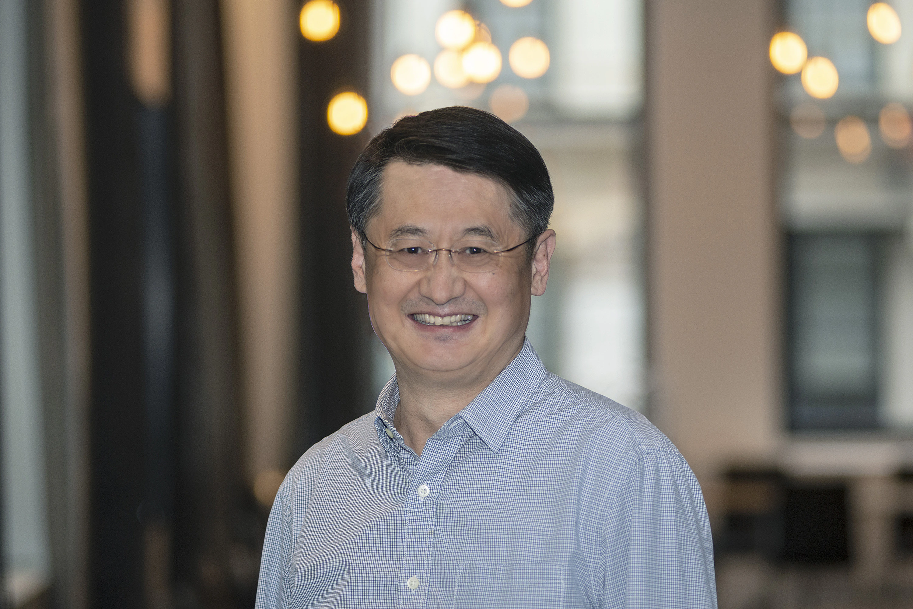 Shiwei Zhang