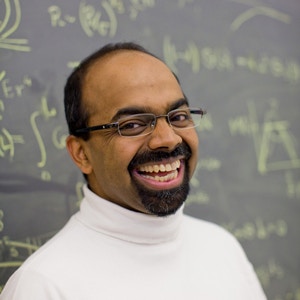 Portrait photo of Lakshminarayanan Mahadevan