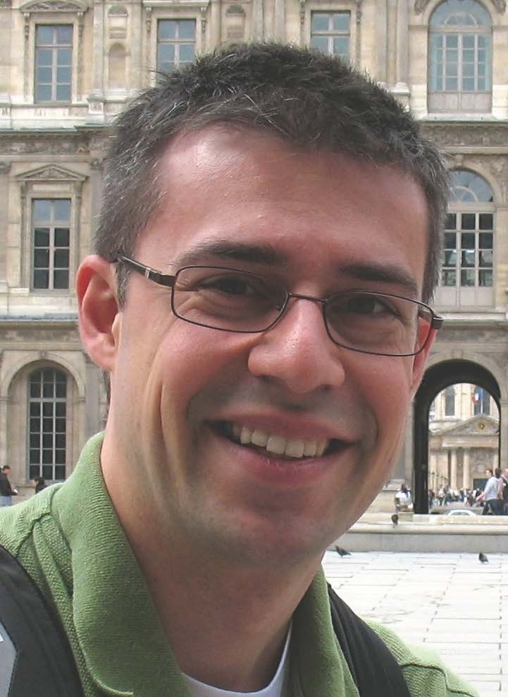 Portrait photo of Mauro Maggioni