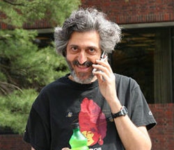 Portrait photo of Avi Widgerson