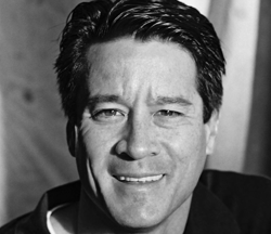 Portrait photo of Michael Kearns