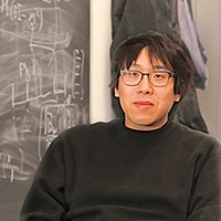 Portrait photo of Garnet Chan