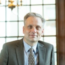 Portrait photo of Winrich Freiwald