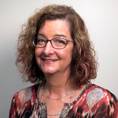 Portrait photo of Laura Greene