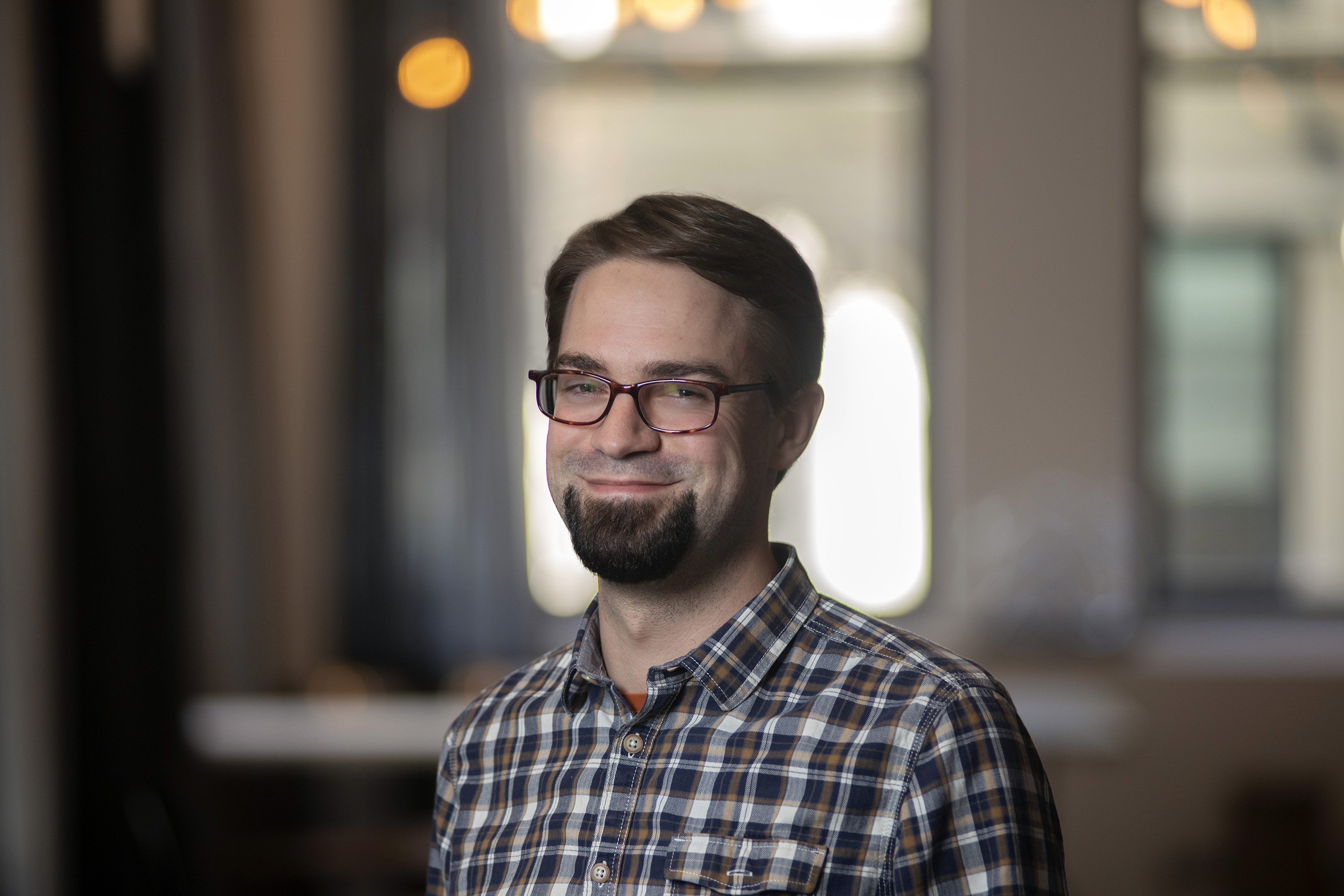 Portrait photo of Malte Roesner