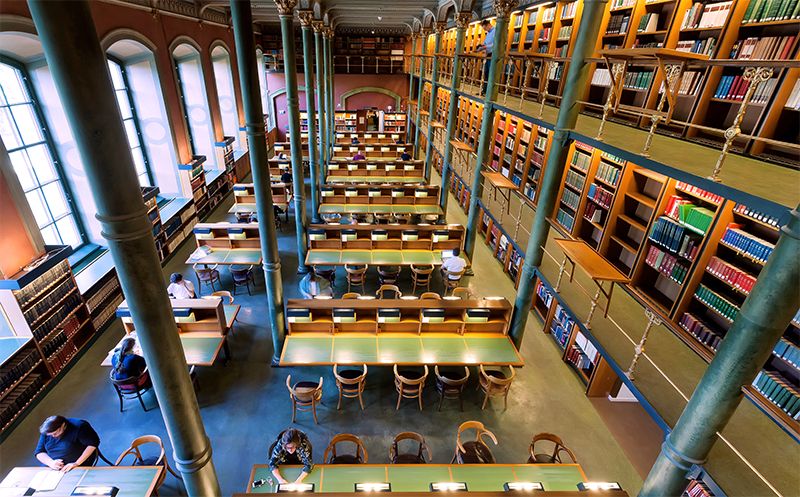 The National Library of Sweden and Elsevier
