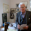 Murray Gell-Mann in an office