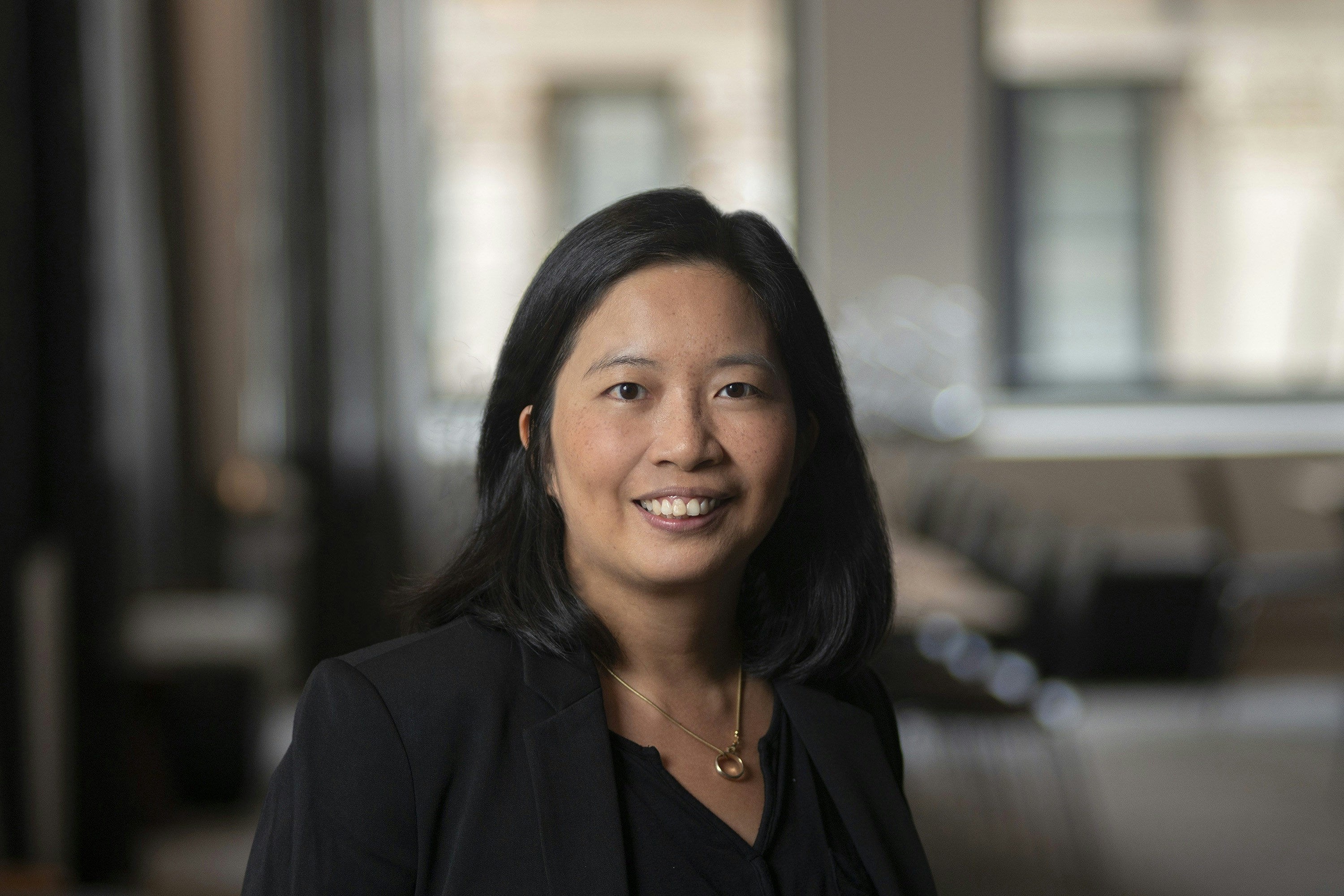 Portrait photo of Shirley Ho