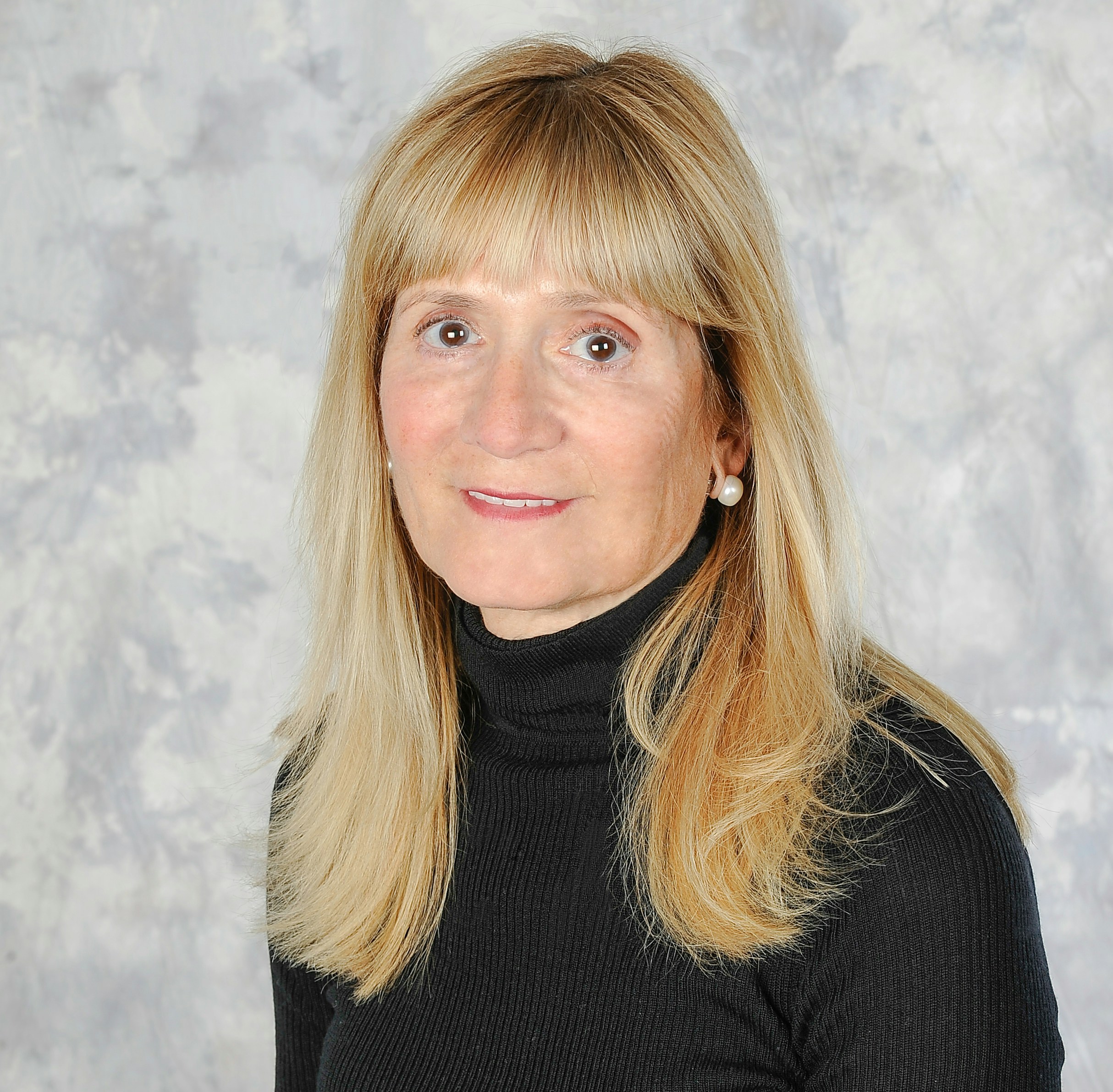 A portrait of Melissa Mourges