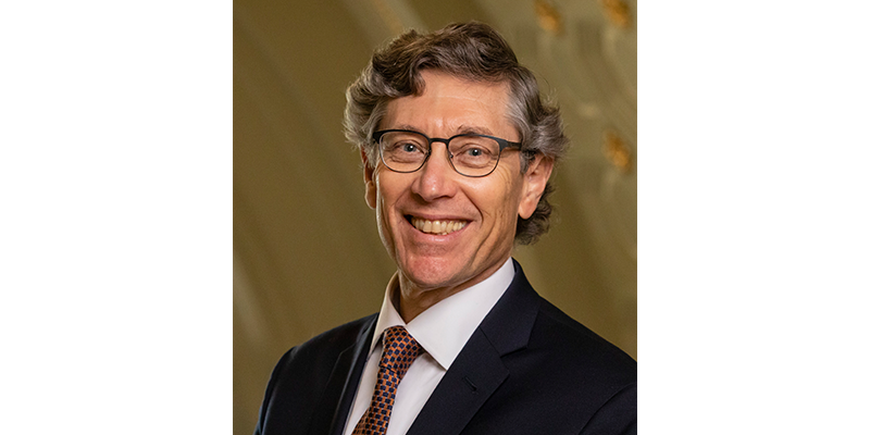 Gene Robinson headshot,