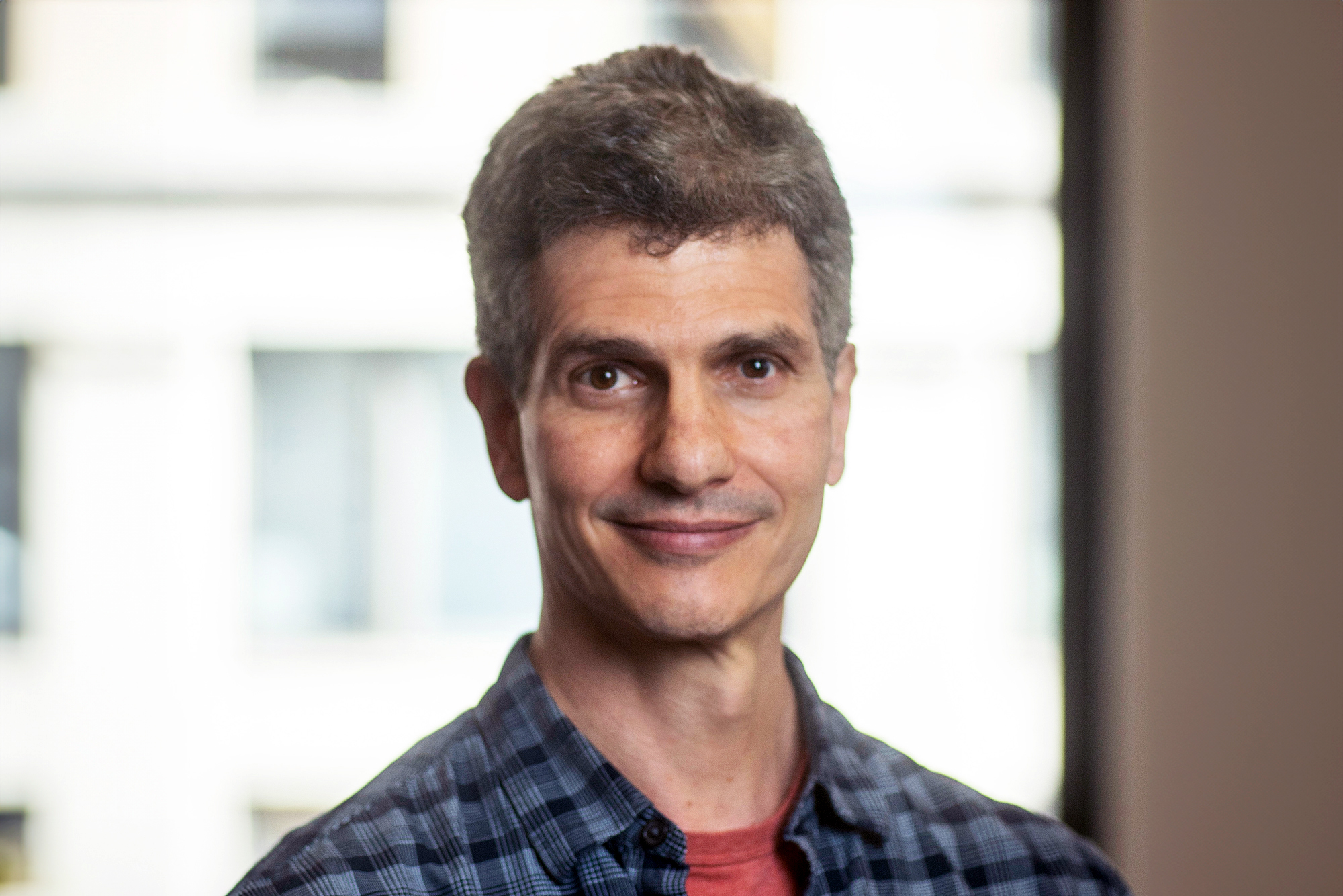 CCN Director Eero Simoncelli Elected to National Academy of Sciences