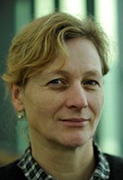 Headshot of SFARI Investigator Britta Eickholt.