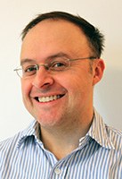 Headshot of SFARI Investigator Alex Parker.