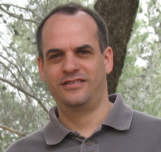 Headshot of Investigator Sagiv Shifman.