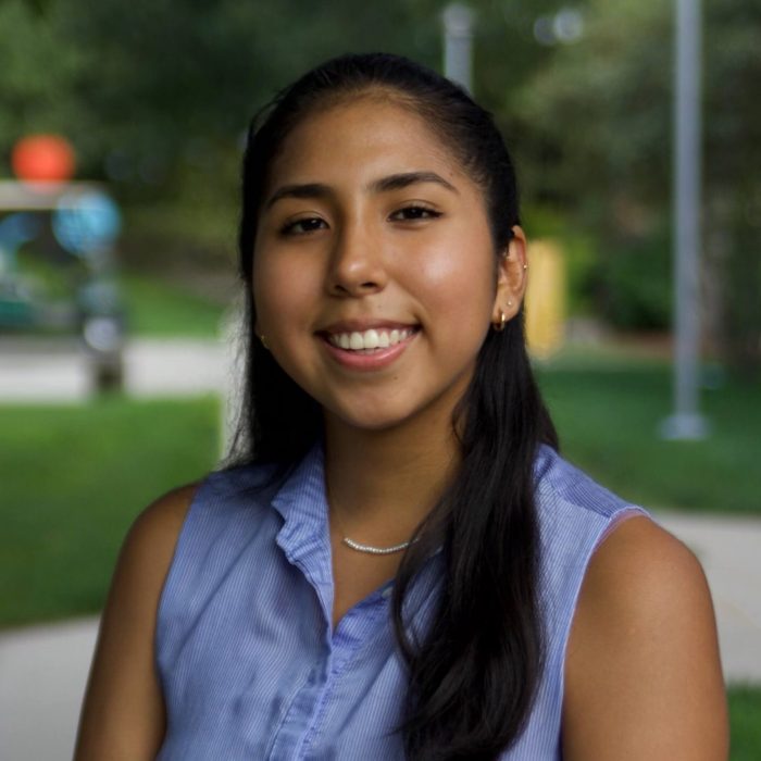 Luisa Quispe headshot.