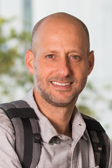 Gad Vatine headshot.