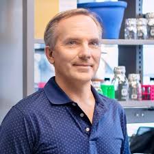 Jeremy Dasen headshot.