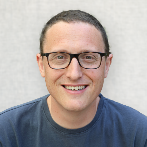 Timothy Behrens headshot.