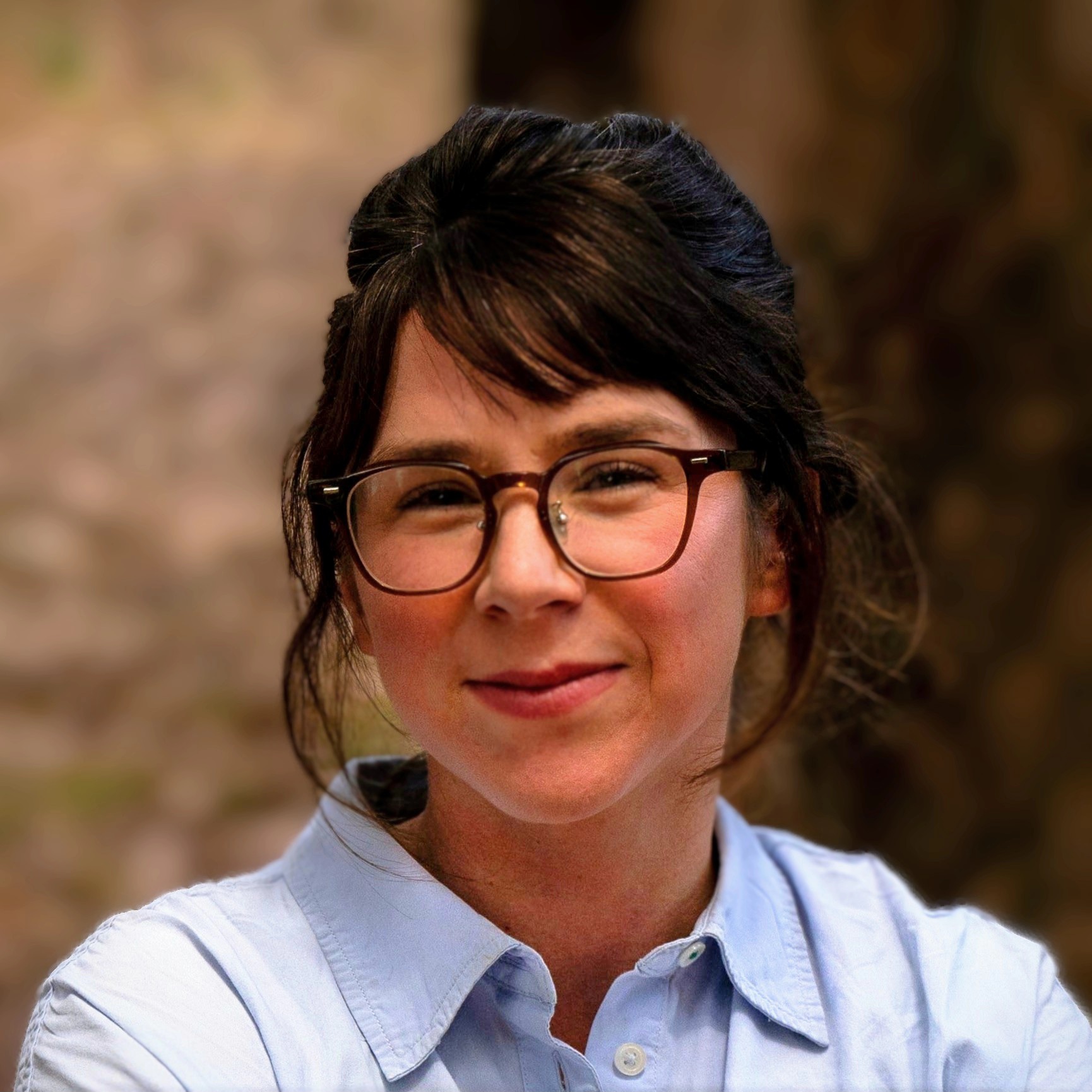 Hannah Monday headshot.